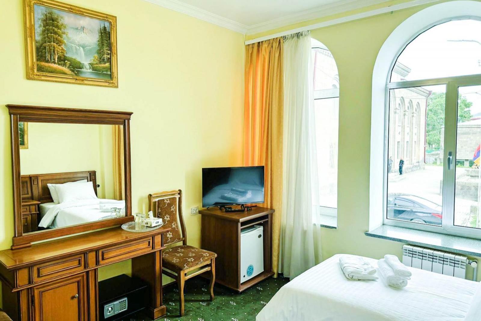 Lalaner Hotel Sisian 外观 照片